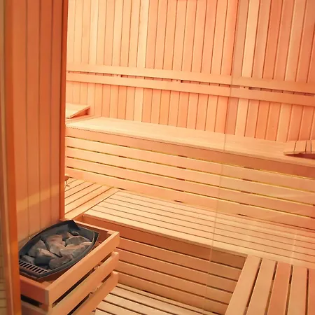 Hedonist Spa-avenija Apartment